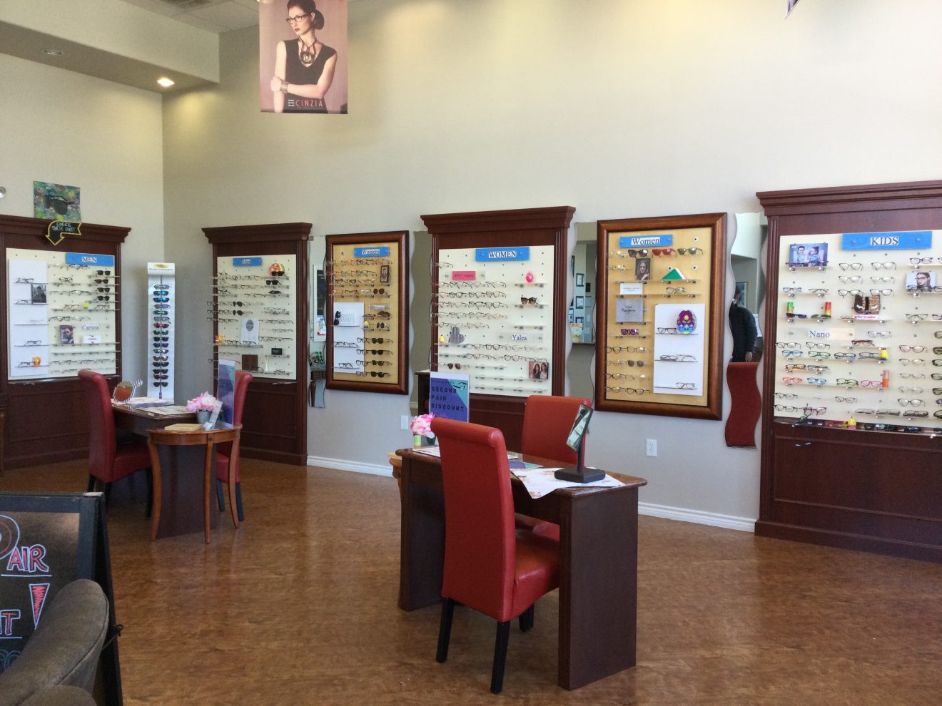 Frame Selection in Allen Fairview EyeCare, P.A.